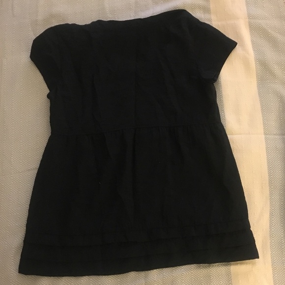 Vince Black top in small - Picture 2 of 3